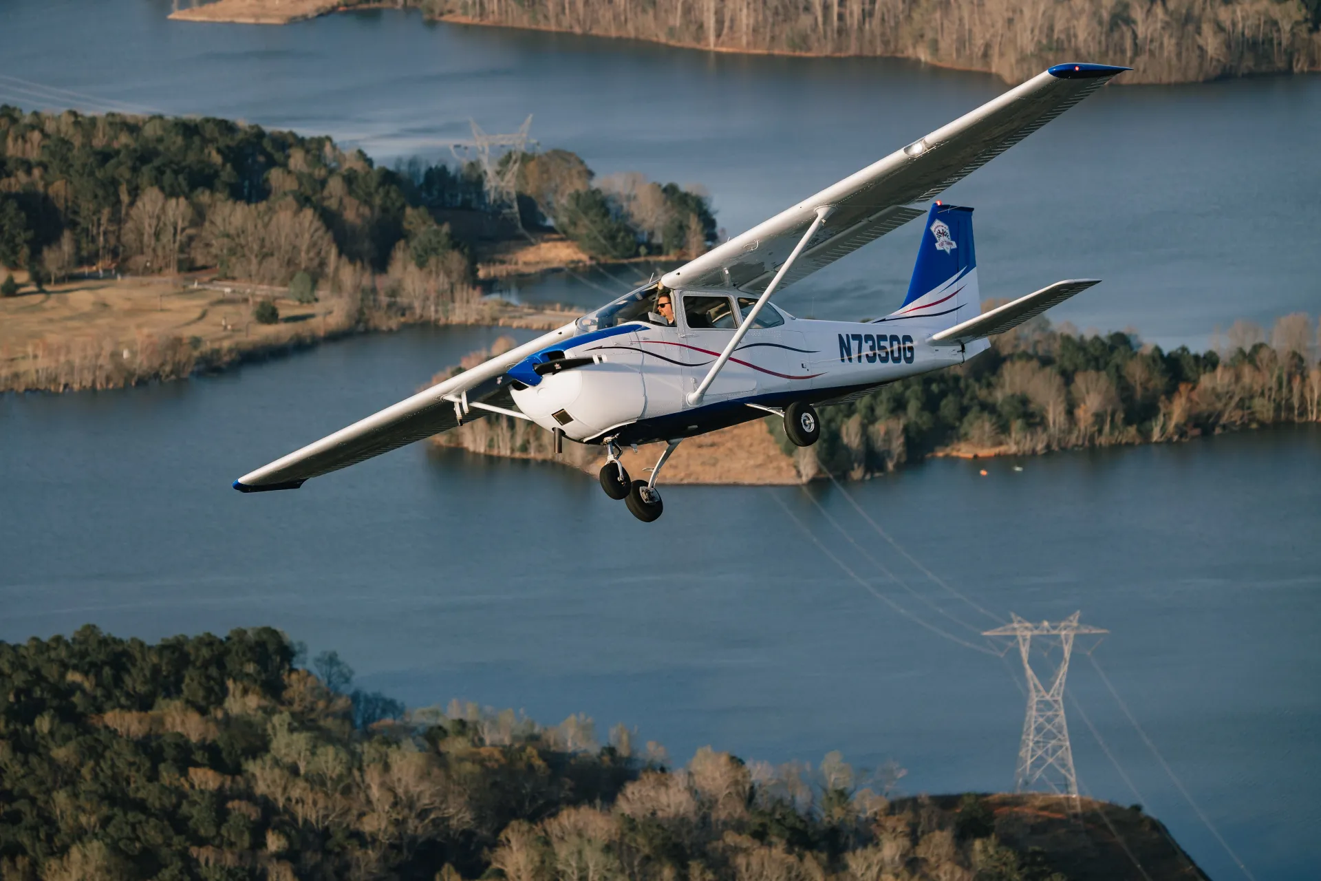 Professional flight training aircraft for aviation education programs